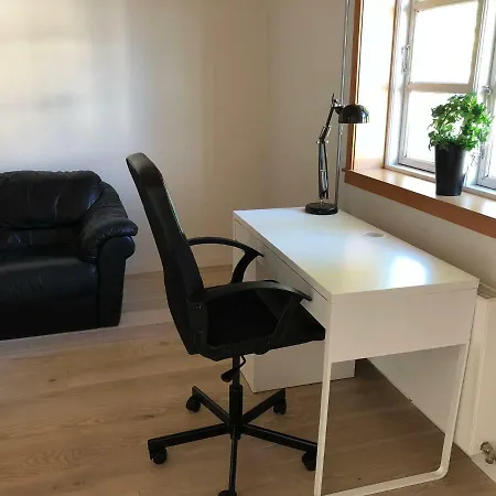 Frydendal Th Apartment